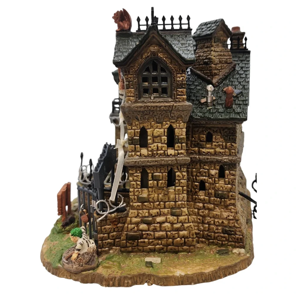 2007 Lemax Spooky Town Halloween Village FORSAKEN SOULS PRISON Retired 75497